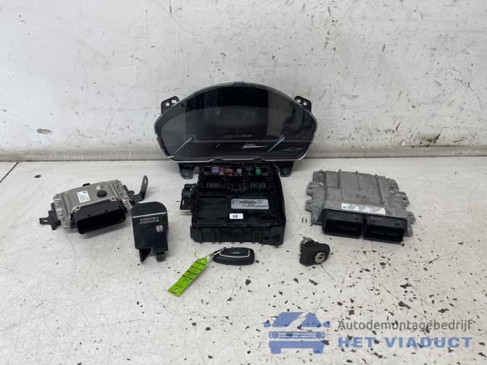 Used Ignition lock + computer Ford Focus 4 Wagon 2.0 EcoBlue Price € 650,00 Margin scheme offered by Het Viaduct