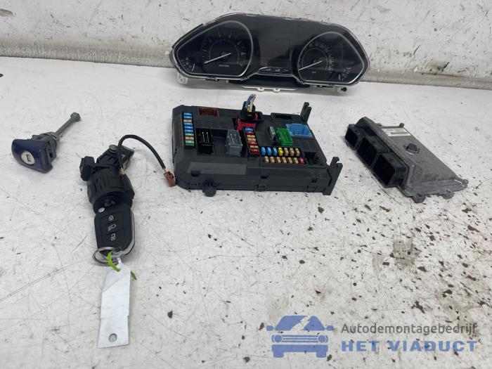 Used Ignition lock + computer Peugeot 208 I (CA/CC/CK/CL) 1.2 Vti 12V PureTech Price € 250,00 Margin scheme offered by Het Viaduct