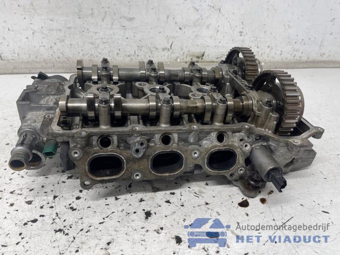 Używane Glowica cylindra Peugeot 208 I (CA/CC/CK/CL) 1.2 Vti 12V PureTech Cena € 250,00 Procedura marży oferowane przez Het Viaduct