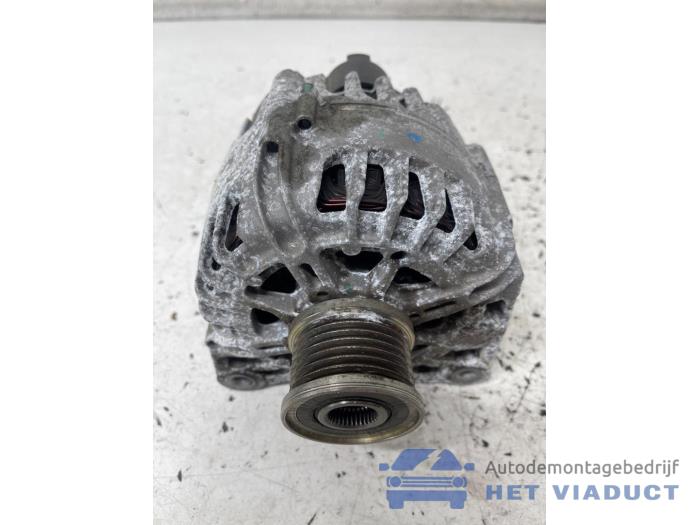 Usagé Dynamo Renault Captur I (2R) 1.2 TCE 16V EDC Prix € 65,00 Règlement à la marge proposé par Het Viaduct