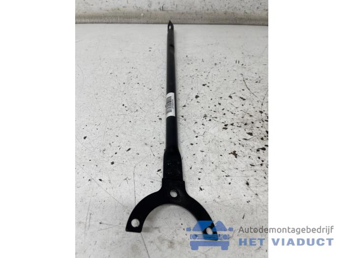 Usagé Divers BMW M135 (F40) M135i xDrive 2.0 TwinPower 16V Prix € 50,00 Règlement à la marge proposé par Het Viaduct
