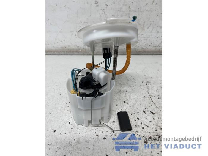 Begagnade Bensinpump BMW M135 (F40) M135i xDrive 2.0 TwinPower 16V Pris € 80,00 Marginaltabell erbjuds av Het Viaduct