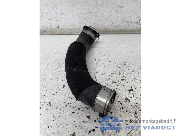 Używane Przewód Turbo BMW M135 (F40) M135i xDrive 2.0 TwinPower 16V Cena € 50,00 Procedura marży oferowane przez Het Viaduct