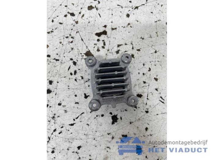 Używane Modułowy reflektor LED Nissan Juke (F16) 1.6 Hybrid 16V Cena € 60,00 Procedura marży oferowane przez Het Viaduct