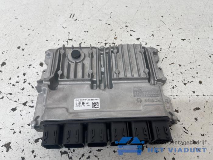 Used Engine management computer BMW 1 serie (F40) 118d 2.0 16V Price € 575,00 Margin scheme offered by Het Viaduct