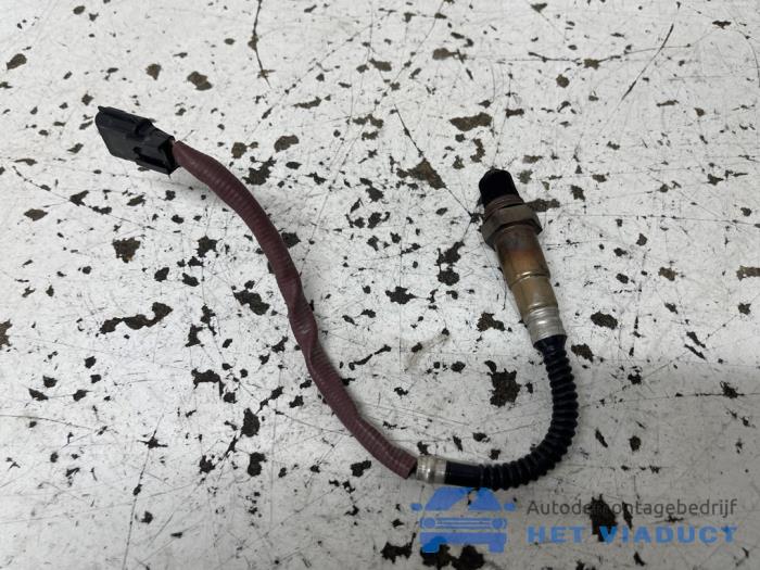 Usagé Sonde lambda Renault Captur I (2R) 1.2 TCE 16V EDC Prix € 20,00 Règlement à la marge proposé par Het Viaduct