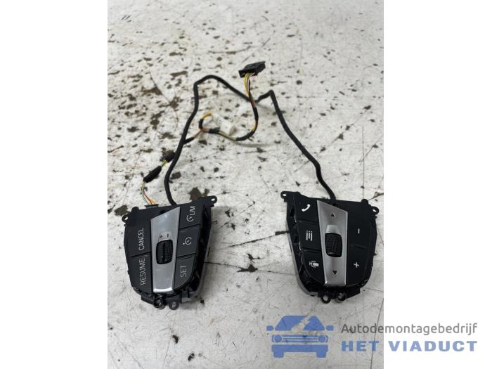 Begagnade Rattspak BMW 1 serie (F40) 118d 2.0 16V Pris € 90,00 Marginaltabell erbjuds av Het Viaduct