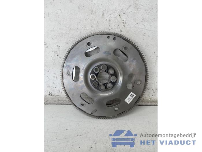 Begagnade Startkuggkrans BMW M135 (F40) M135i xDrive 2.0 TwinPower 16V Pris € 135,00 Marginaltabell erbjuds av Het Viaduct