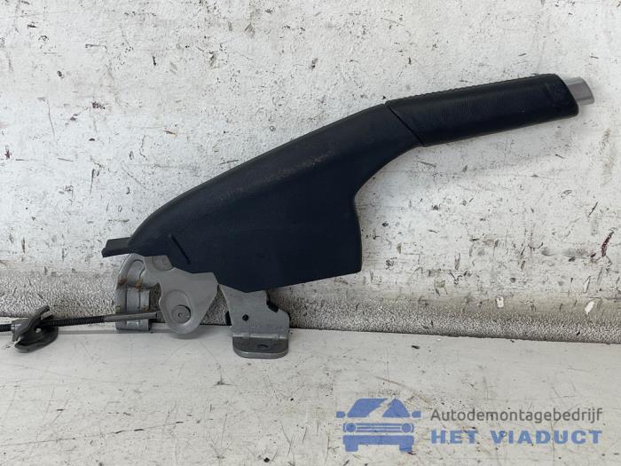 Używane Dzwignia hamulca postojowego Volkswagen Polo V (6R) 1.4 TDI 12V 90 Cena € 20,00 Procedura marży oferowane przez Het Viaduct
