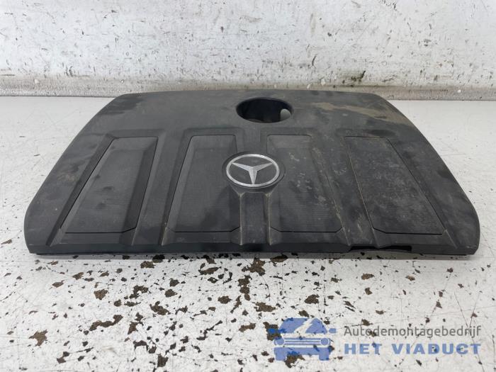 Gebrauchte Abdeckblech Motor Mercedes A Limousine (177.1) 1.5 A-180d Preis € 40,00 Margenregelung angeboten von Het Viaduct