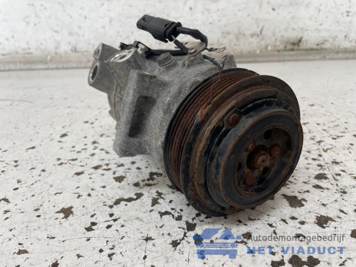 Gebrauchte Klimapumpe Mercedes A Limousine (177.1) 1.5 A-180d Preis € 180,00 Margenregelung angeboten von Het Viaduct