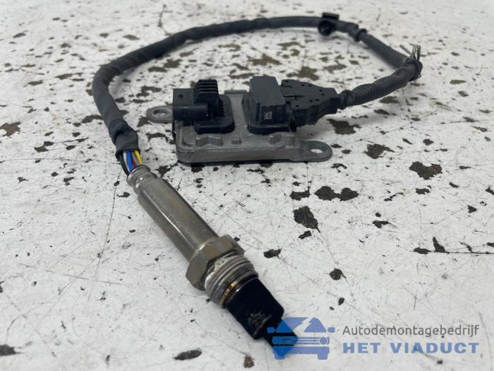 Usados Sensor Nox Mercedes A Limousine (177.1) 1.5 A-180d Precio € 100,00 Norma de margen ofrecido por Het Viaduct