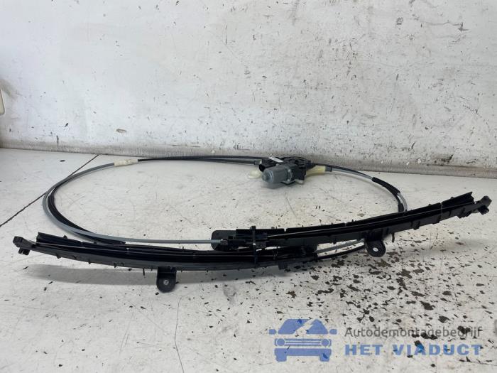 Gebrauchte Abdeckblech Motor Audi A4 Avant (B9) 1.4 TFSI 16V Preis € 150,00 Margenregelung angeboten von Het Viaduct