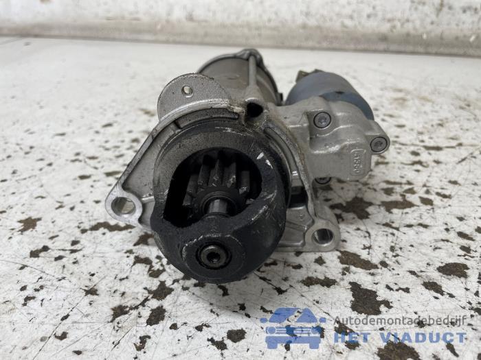 Usagé Démarreur Opel Astra K 1.0 Turbo 12V Prix € 30,00 Règlement à la marge proposé par Het Viaduct