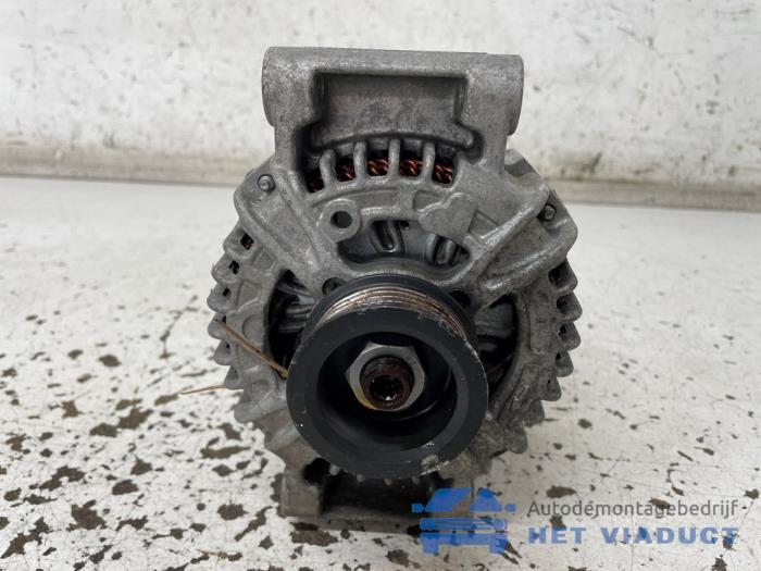 Begagnade Dynamo Opel Astra K 1.0 Turbo 12V Pris € 30,00 Marginaltabell erbjuds av Het Viaduct