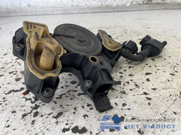 Begagnade PCV-ventil Volkswagen Golf VII (AUA) 2.0 GTI 16V Pris € 30,00 Marginaltabell erbjuds av Het Viaduct