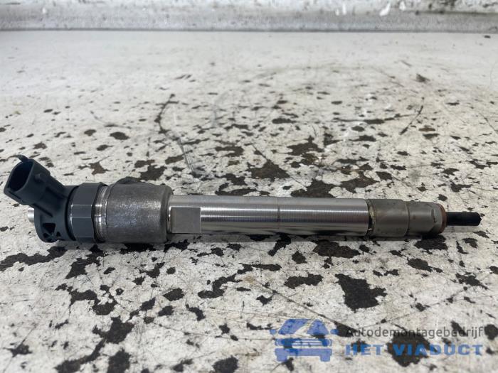 Usagé Injecteurs Peugeot 308 SW (L4/L9/LC/LJ/LR) 1.5 BlueHDi 100 Prix € 100,00 Règlement à la marge proposé par Het Viaduct