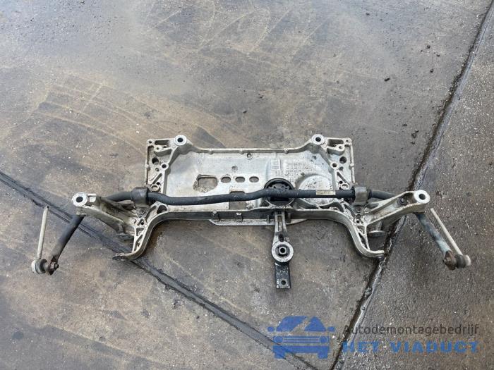 Usados Subchasis Volkswagen Tiguan (5N1/2) 2.0 TDI 16V 4Motion Precio € 60,00 Norma de margen ofrecido por Het Viaduct