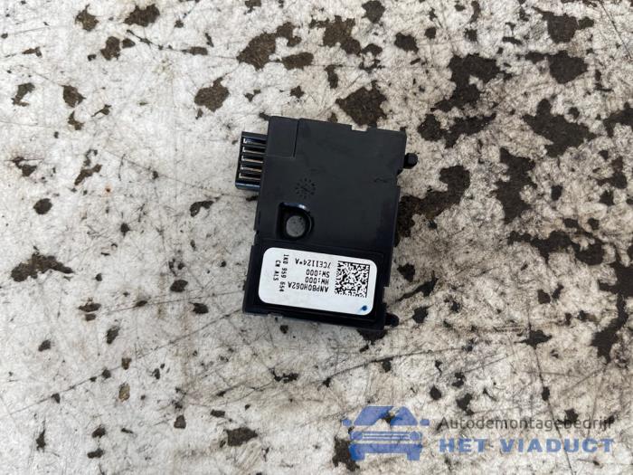 Begagnade Regnsensor Volkswagen Tiguan (5N1/2) 2.0 TDI 16V 4Motion Pris € 15,00 Marginaltabell erbjuds av Het Viaduct