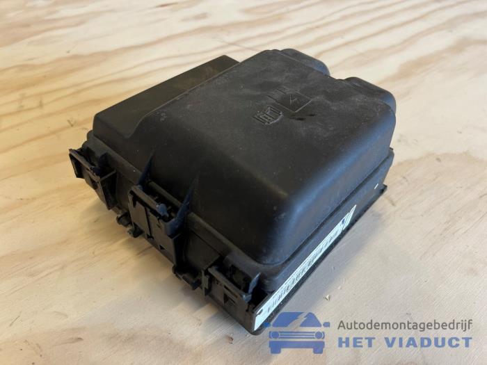 Used Body control computer Ford Fiesta 7 1.5 TDCi 120 Price € 100,00 Margin scheme offered by Het Viaduct
