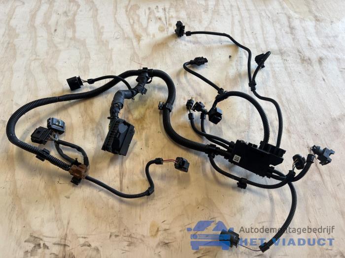 Używane Kabel (rózne) BMW 5 serie (F10) 520i 16V Cena € 50,00 Procedura marży oferowane przez Het Viaduct