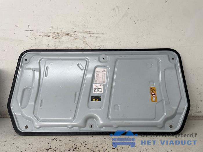 Gebrauchte Abdeckblech Motor Renault Twingo III (AH) 1.0 SCe 70 12V Preis € 30,00 Margenregelung angeboten von Het Viaduct
