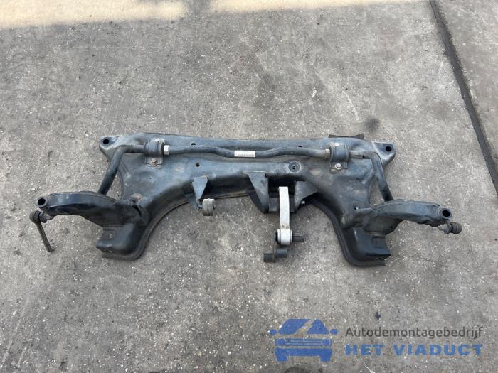 Usados Subchasis Ford Fiesta 7 1.5 TDCi 120 Precio € 100,00 Norma de margen ofrecido por Het Viaduct