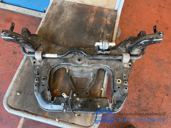 Gebrauchte Unterrahmen Mercedes A (177.0) 1.3 A-180 Turbo 16V Preis € 350,00 Margenregelung angeboten von Het Viaduct