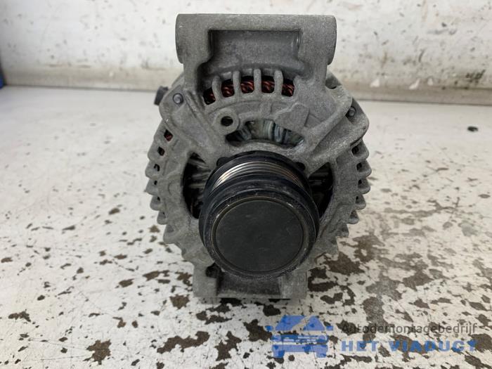 Begagnade Dynamo Opel Astra K 1.0 Turbo 12V Pris € 40,00 Marginaltabell erbjuds av Het Viaduct