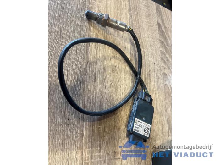 Usados Sensor Nox BMW 1 serie (F40) 118d 2.0 16V Precio € 157,30 IVA incluido ofrecido por Het Viaduct