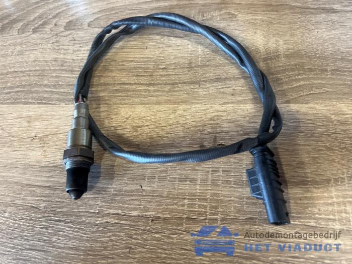 Usados Sonda Lambda BMW 1 serie (F40) 118d 2.0 16V Precio € 90,00 Norma de margen ofrecido por Het Viaduct