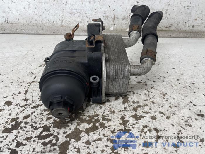 Gebrauchte Ölfiltergehäuse Kia Sportage (SL) 2.0 CRDi 16V VGT 4x4 Preis € 50,00 Margenregelung angeboten von Het Viaduct