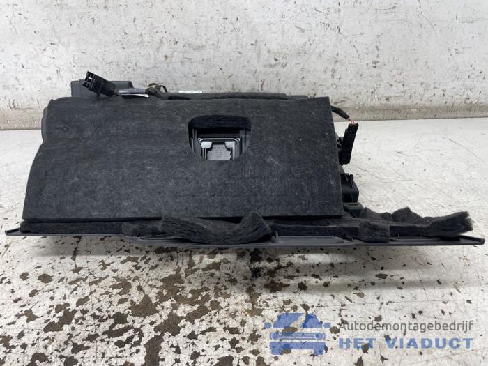 Gebrauchte Handschuhfach Audi A4 Avant (B9) 2.0 TDI Ultra 16V Preis € 30,00 Margenregelung angeboten von Het Viaduct