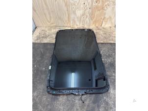 Gebrauchte Panoramadach Skoda Superb Combi (3V5) 2.0 TDI 4x4 Preis € 800,00 Margenregelung angeboten von Het Viaduct