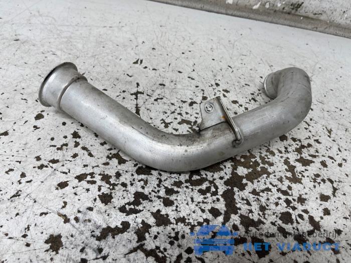 Usagé Tube intercooler Mercedes C Estate AMG (S205) C-43 AMG 3.0 V6 24V Turbo 4-Matic Prix € 15,00 Règlement à la marge proposé par Het Viaduct