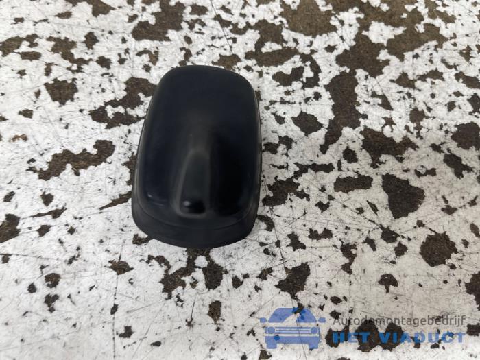Używane Antena Skoda Superb Combi (3V5) 2.0 TDI 4x4 Cena € 20,00 Procedura marży oferowane przez Het Viaduct
