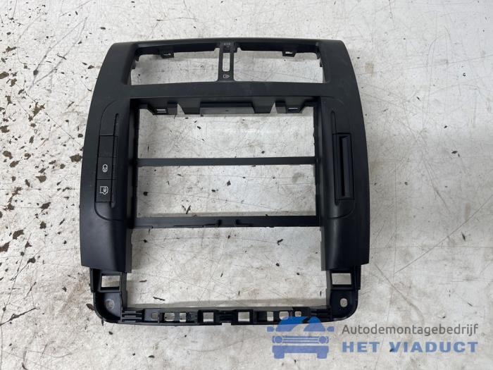 Usados Pieza de salpicadero Citroen Jumpy (G9) 2.0 HDiF 16V 125 Precio € 20,00 Norma de margen ofrecido por Het Viaduct