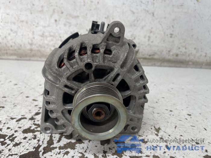 Used Dynamo Opel Astra K 1.5 CDTi 105 12V Price € 300,00 Margin scheme offered by Het Viaduct