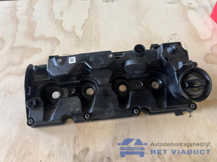 Gebrauchte Ventildeckel Skoda Superb Combi (3V5) 2.0 TDI 4x4 Preis € 45,00 Margenregelung angeboten von Het Viaduct