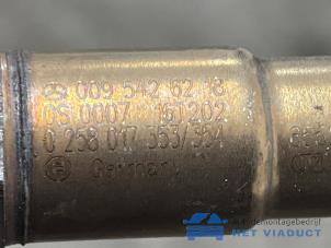 Lambda probe from a Mercedes-AMG C Estate AMG (S205) C-43 AMG 3.0 V6 24V Turbo 4-Matic 2016
