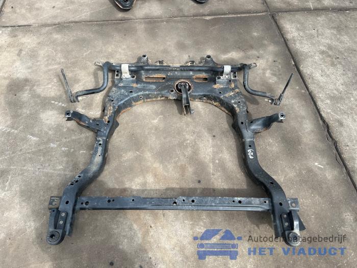 Usados Subchasis Opel Astra K 1.5 CDTi 105 12V Precio € 120,00 Norma de margen ofrecido por Het Viaduct