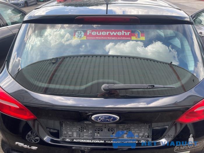 Begagnade Baklucka Ford Focus 3 Wagon 1.0 Ti-VCT EcoBoost 12V 125 Pris € 300,00 Marginaltabell erbjuds av Het Viaduct