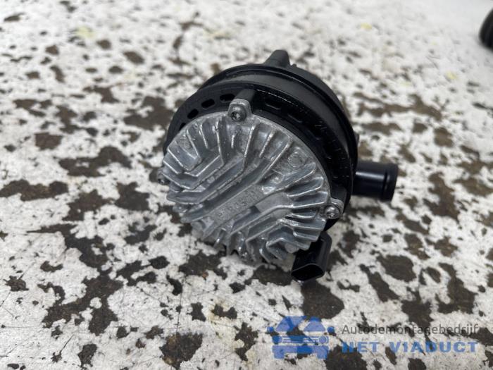 Begagnade Extra vattenpump Cupra Leon Sportstourer (KLCF) 1.5 VZ e-Hybrid 16V Pris € 70,00 Marginaltabell erbjuds av Het Viaduct