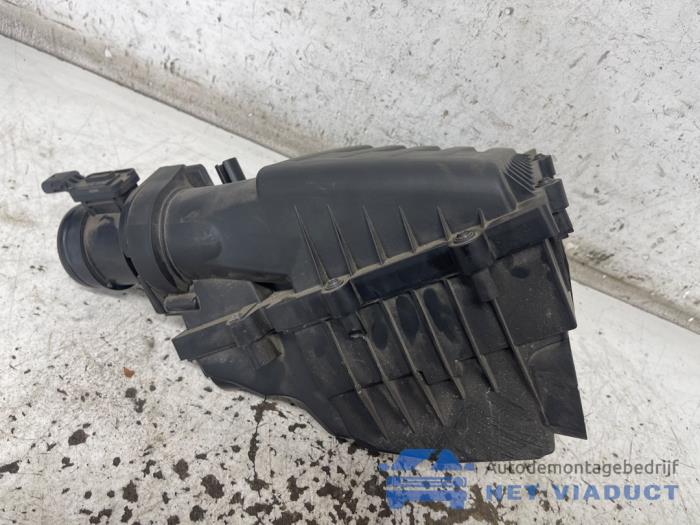 Gebrauchte Luftfiltergehäuse Volkswagen Golf VII Variant (AUVV) 1.6 TDI BlueMotion 16V Preis € 40,00 Margenregelung angeboten von Het Viaduct