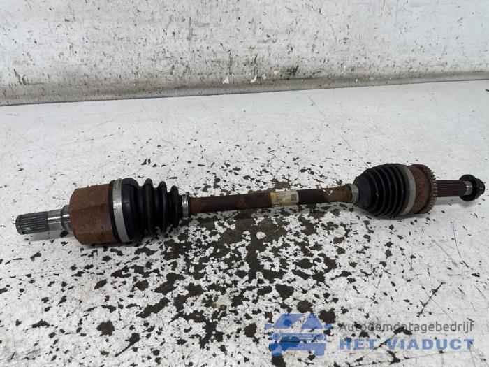 Gebrauchte Antriebswelle links vorne Hyundai i10 1.0 12V Preis € 50,00 Margenregelung angeboten von Het Viaduct
