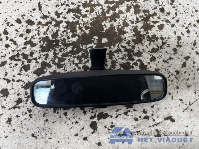 Używane Lusterko wewnetrzne Ford Transit Custom 2.0 TDCi 16V Eco Blue 130 Cena € 20,00 Procedura marży oferowane przez Het Viaduct