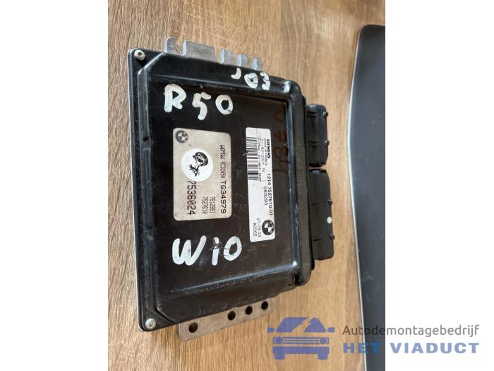 Używane Komputer pokladowy BMW Mini (R50/53) 1.6 16V One Cena € 100,00 Procedura marży oferowane przez Het Viaduct