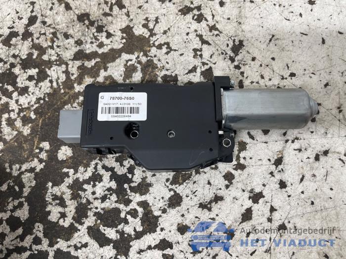 Używane Silnik szyberdachu Suzuki Vitara (LY/MY) 1.4 Booster Jet Turbo 16V SHVS Cena € 150,00 Procedura marży oferowane przez Het Viaduct