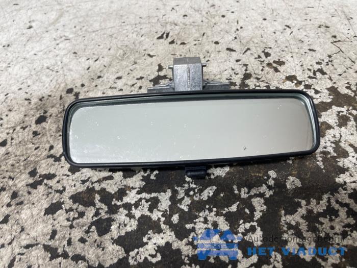 Usados Retrovisor interior Renault Clio V (RJAB) 1.0 TCe 100 12V Precio € 20,00 Norma de margen ofrecido por Het Viaduct