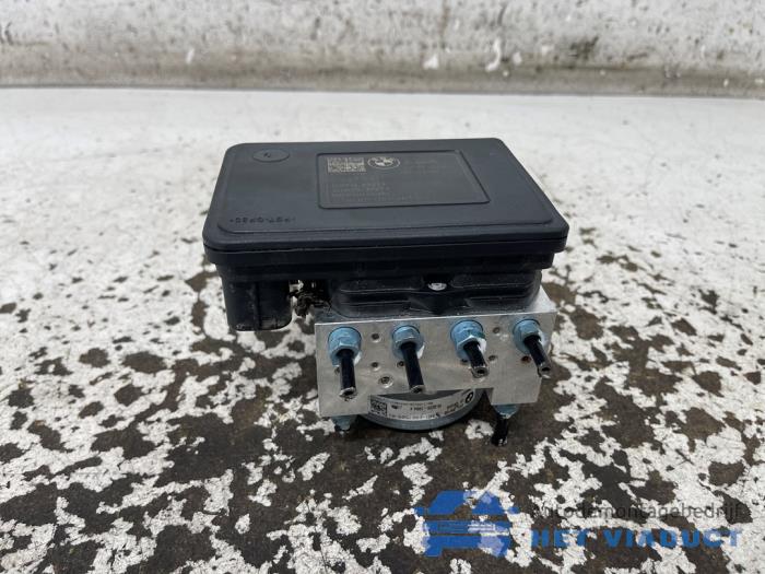 Usagé Pompe ABS BMW 3 serie (F30) 330i 2.0 16V Prix € 120,00 Règlement à la marge proposé par Het Viaduct